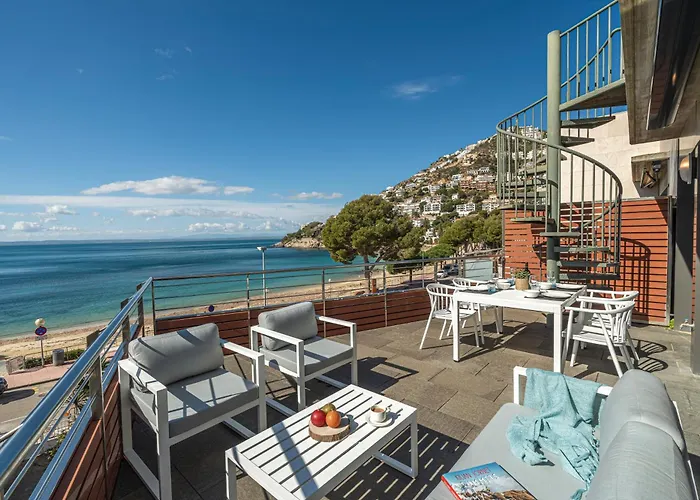 Apartamento Atico Primera Linea Playa Canyelles